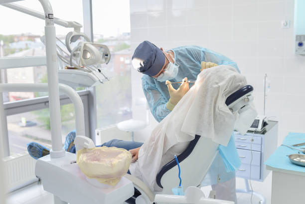 Best Emergency Dental Extractions in Huntgburg, IN